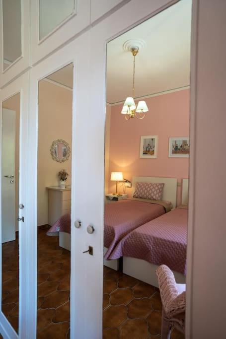 Ferienwohnung Angela Stylist House Piräus Exterior foto